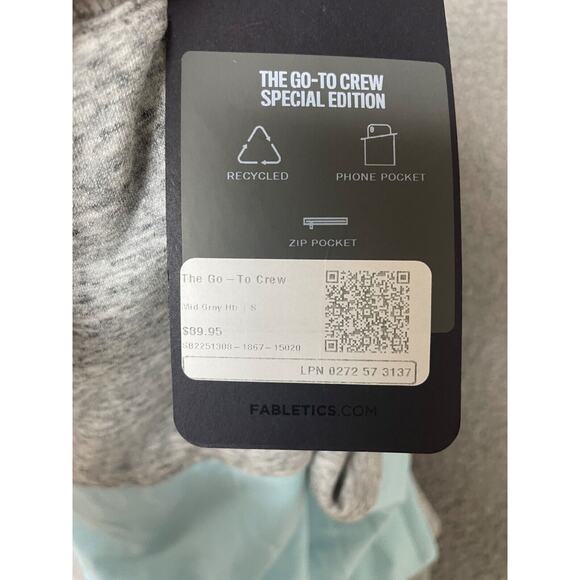 Fabletics Gray Go-To Crew Sweatshirt Special Edition womens small sweatshirt - Picture 6 of 6